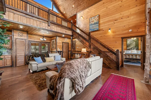 $1,395,000 | 406 Hope Drive, Blue Ridge, GA 30513