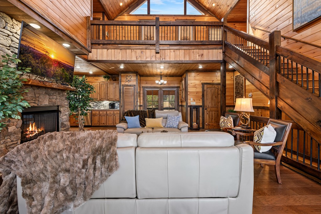 406 Hope Drive Blue Ridge, GA 30513 - Photo 9 of 73