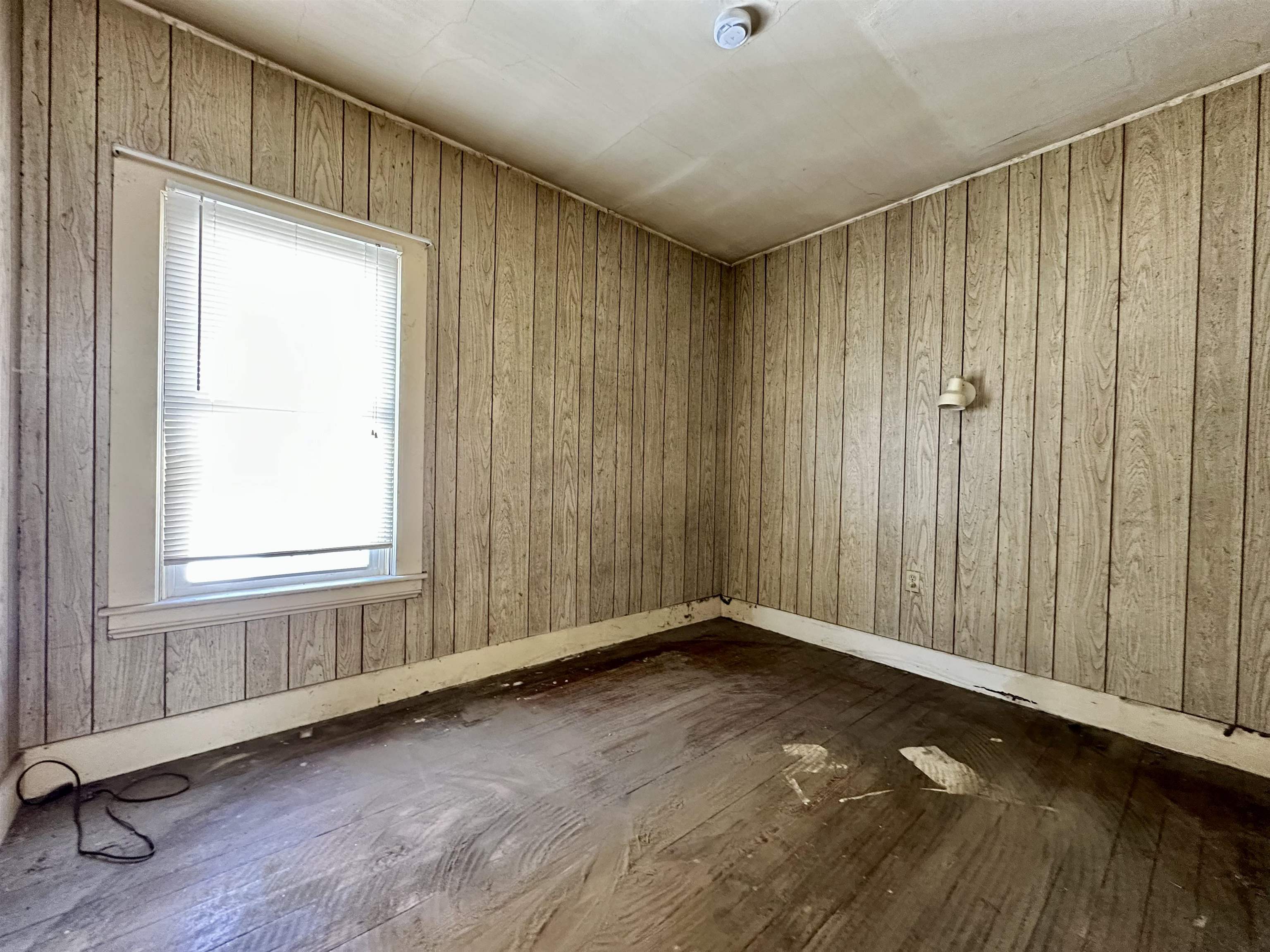 29 Hopkins Street Rutland, VT 05701 - Photo 15 of 18