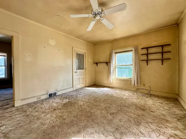 $165,000 | 29 Hopkins Street, Rutland, VT 05701