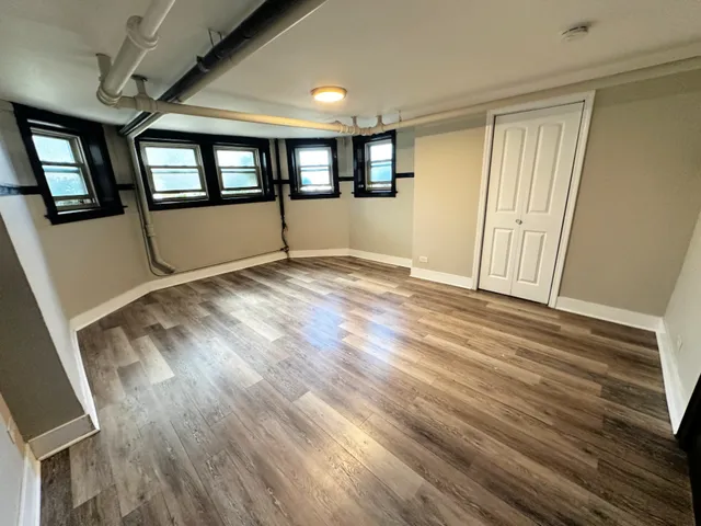 $1,575 | 2738 West Winnemac Avenue, Unit GDN, Chicago, IL 60625