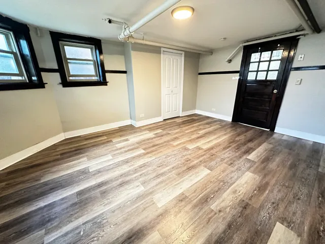 $1,575 | 2738 West Winnemac Avenue, Unit GDN, Chicago, IL 60625