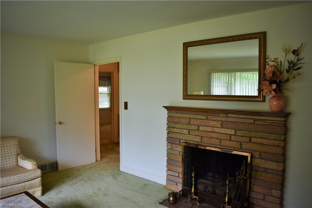 410 Rockspring Road High Point, NC 27262 - Photo 11 of 30 Gallery Image 11