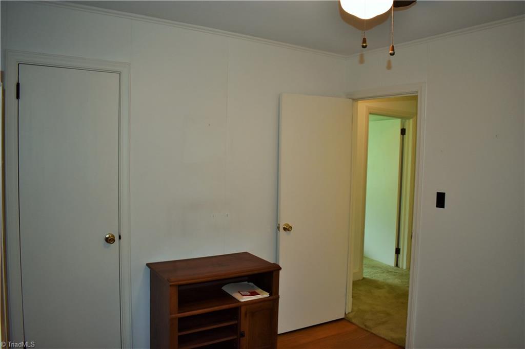 410 Rockspring Road High Point, NC 27262 - Photo 15 of 30 Gallery Image 15