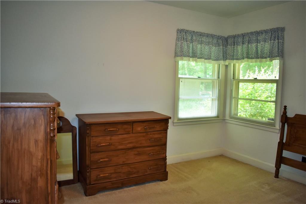 410 Rockspring Road High Point, NC 27262 - Photo 21 of 30 Gallery Image 21