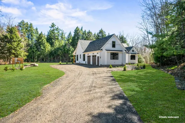 $985,000 | 123 Oxbow Lane, Conway, NH 03818