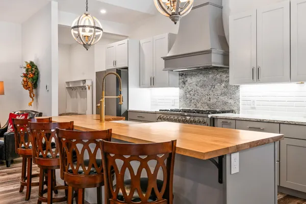 $985,000 | 123 Oxbow Lane, Conway, NH 03818