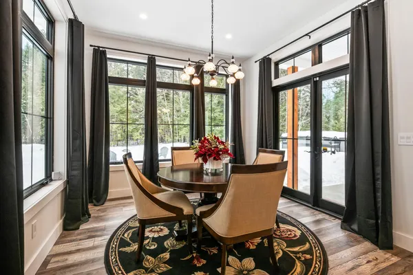 $985,000 | 123 Oxbow Lane, Conway, NH 03818