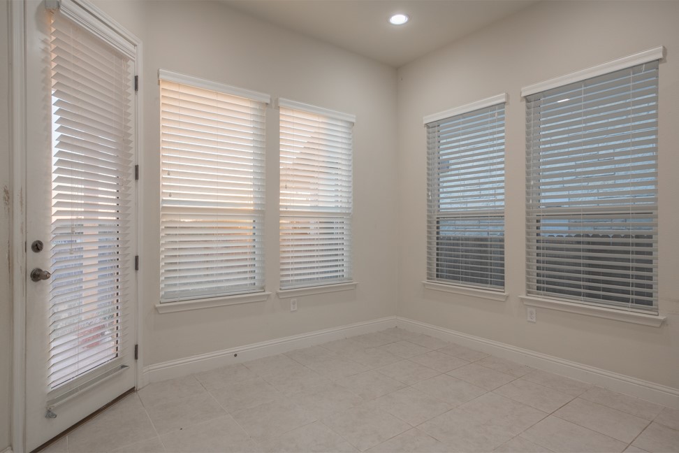 14928 Iveans Way Austin, TX 78717 - Photo 16 of 28 a view of an empty room with a window