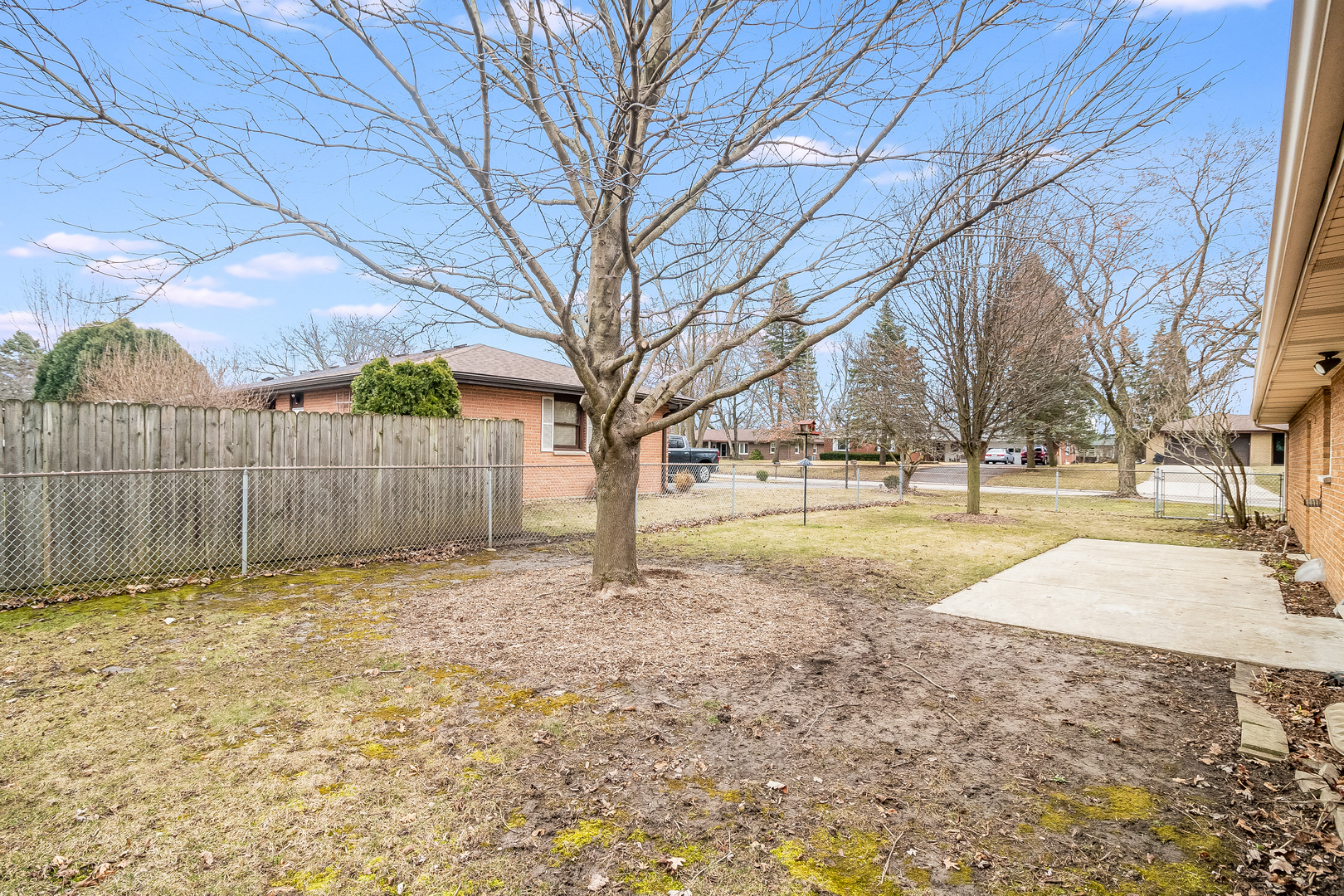 71 Stanley Road Sugar Grove, IL 60554 - Photo 4 of 25