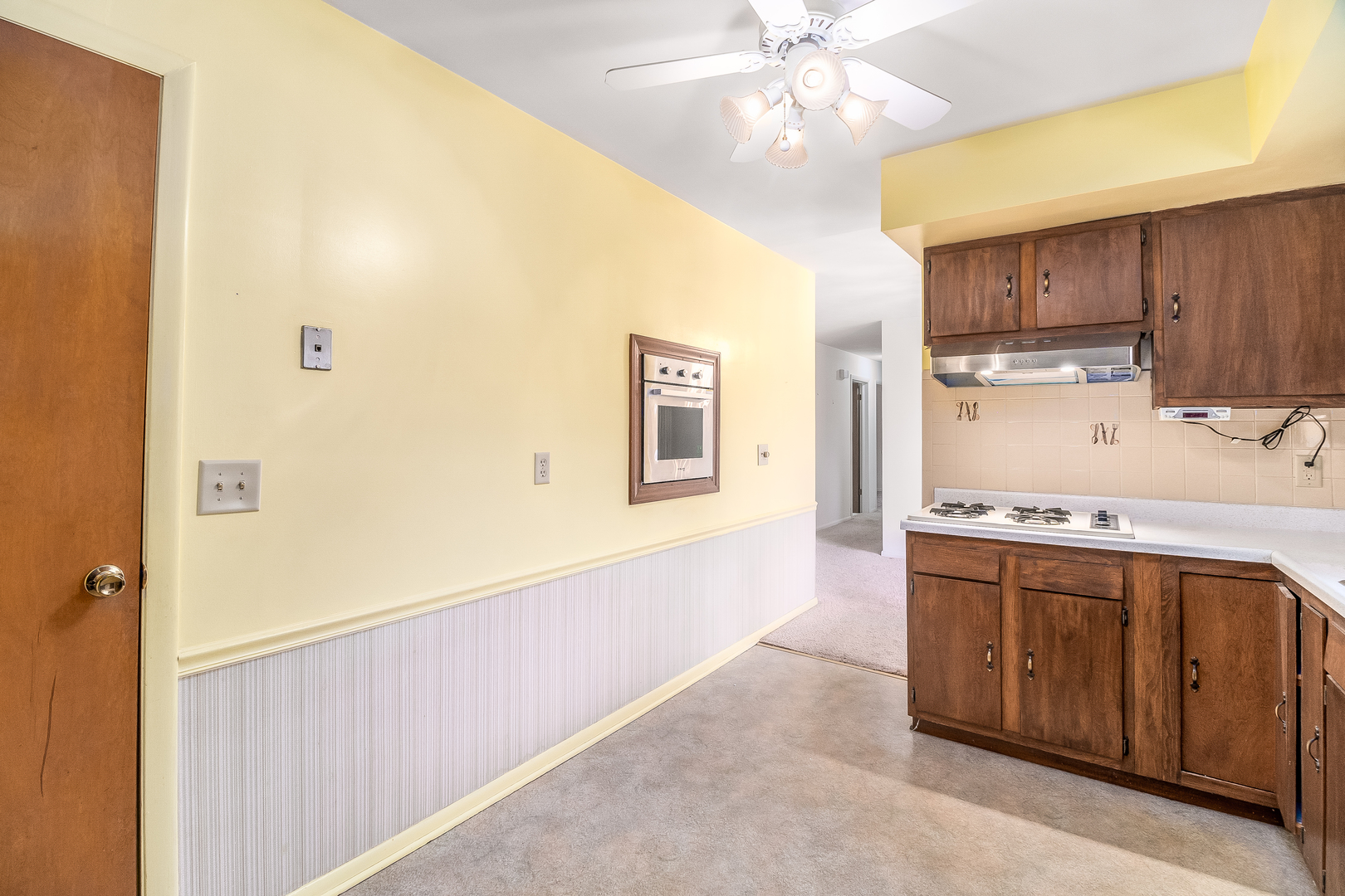 71 Stanley Road Sugar Grove, IL 60554 - Photo 8 of 25