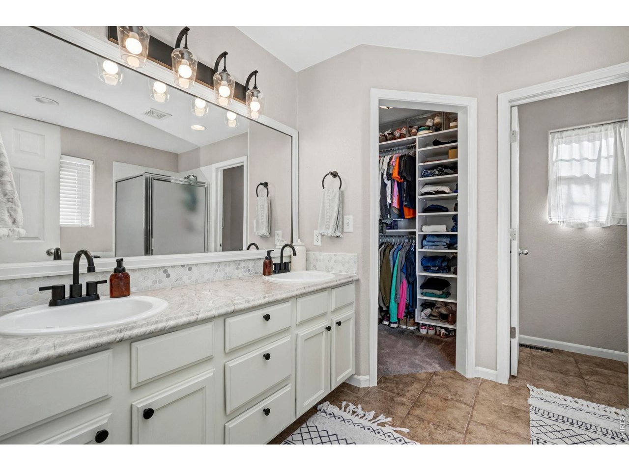 1313 Park Ridge Drive Severance, CO 80615 - Photo 18 of 43 Primary 5-piece bath