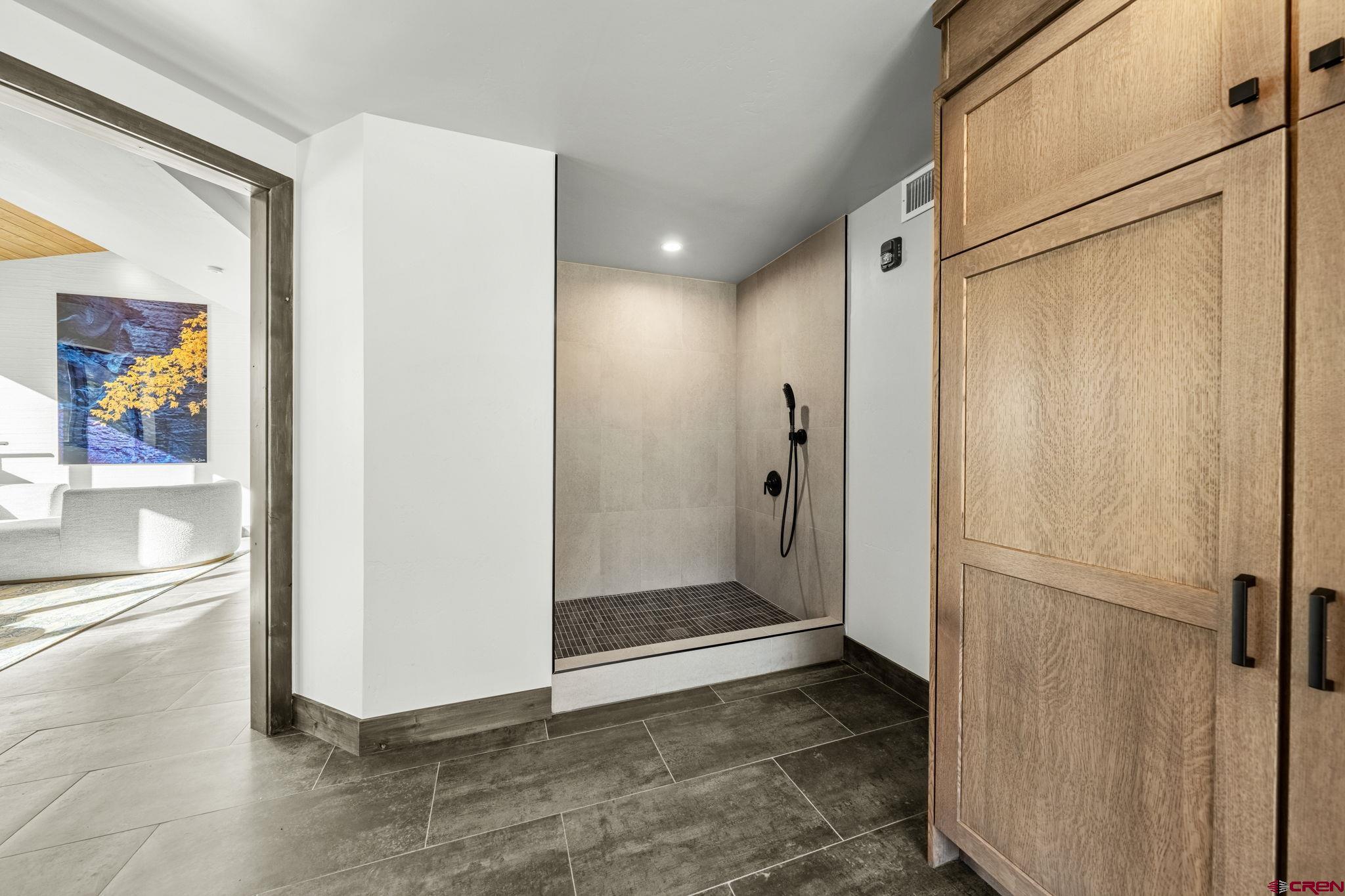 136 Outlaw Drive, Unit 3B Durango, CO 81301 - Photo 44 of 45 a view of elevator with hallway