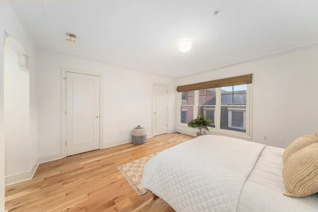 $995,000 | 140 Ashley Mews Drive, Ann Arbor, MI 48104