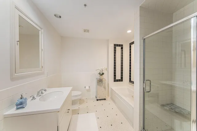 $995,000 | 140 Ashley Mews Drive, Ann Arbor, MI 48104