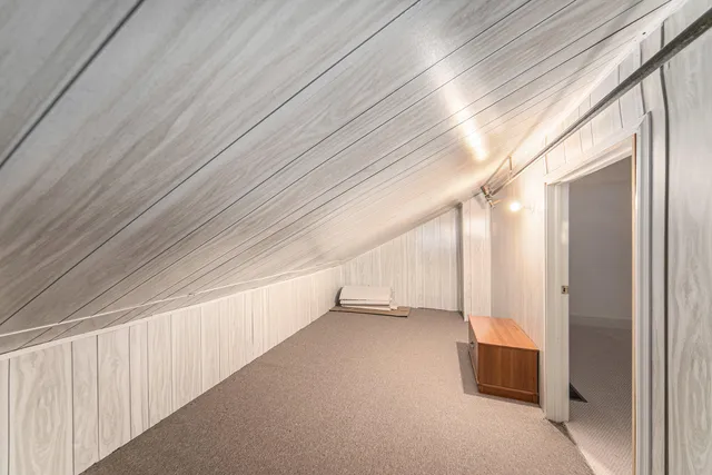 $995,000 | 140 Ashley Mews Drive, Ann Arbor, MI 48104