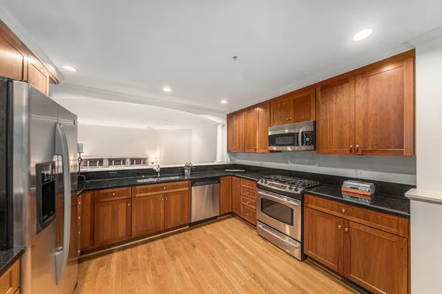 $995,000 | 140 Ashley Mews Drive, Ann Arbor, MI 48104