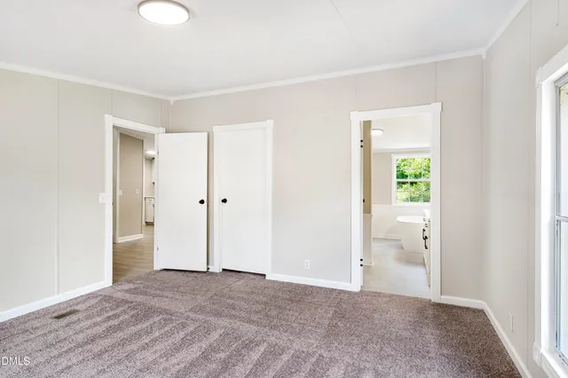 a view of empty room