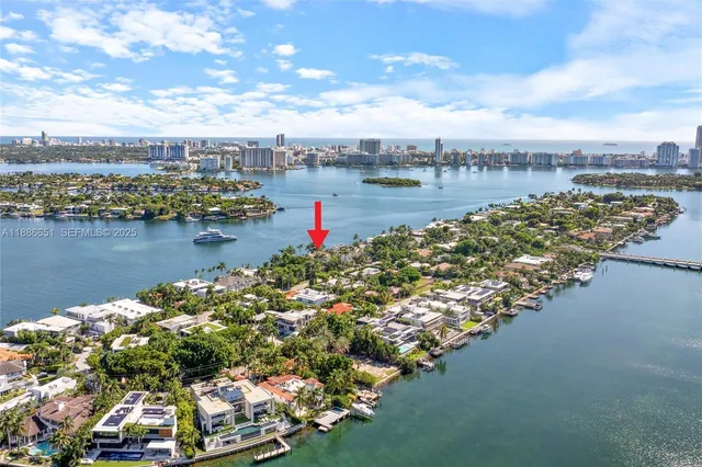 $39,500 | 305 North Hibiscus Drive, Miami Beach, FL 33139