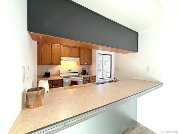 $1,795 | 935 Saturn Drive, Unit 207, Colorado Springs, CO 80905