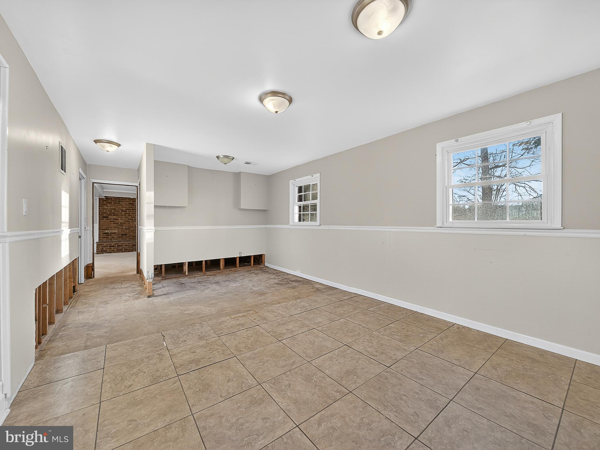9315 Lees Ridge Road Warrenton, VA 20186 - Photo 44 of 51 a view of an empty room with a window