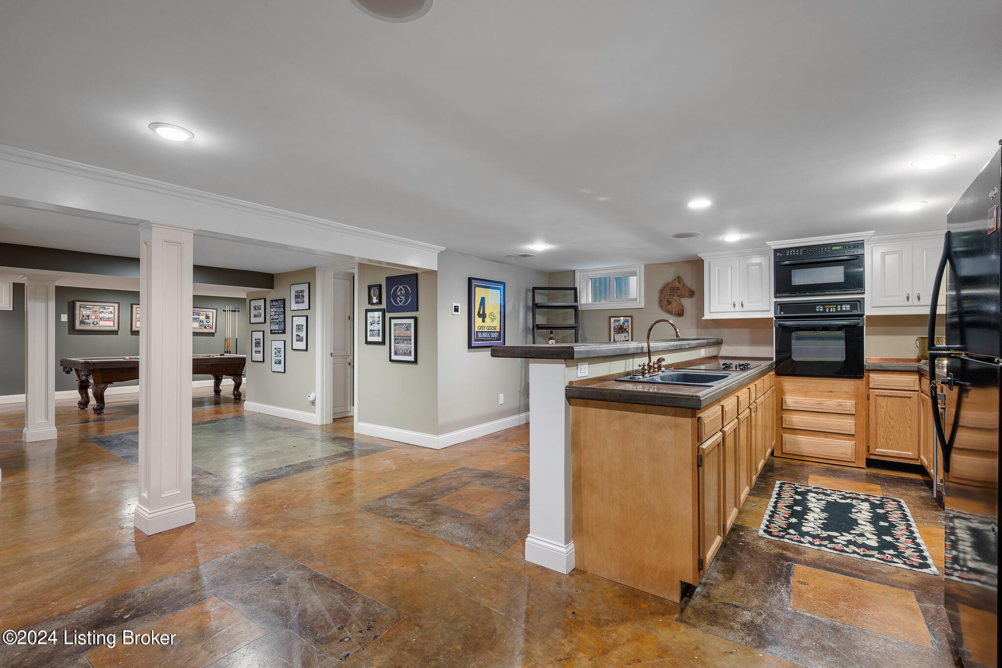 219 Smithfields Road Louisville, KY 40207 - Photo 48 of 58 219 Smithfields Rd-56