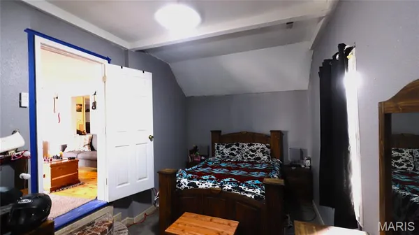 $94,900 | 1017 Pine Street, Bismarck, MO 63624