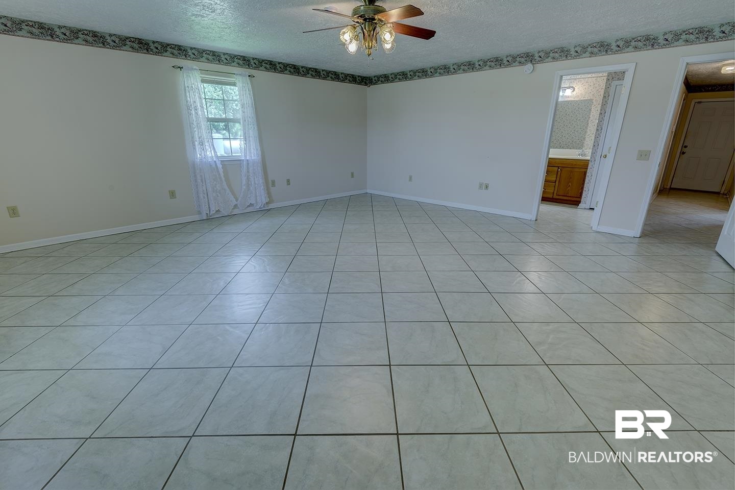9686 County Road 65 Foley, AL 36535 - Photo 34 of 47 Master Bedroom