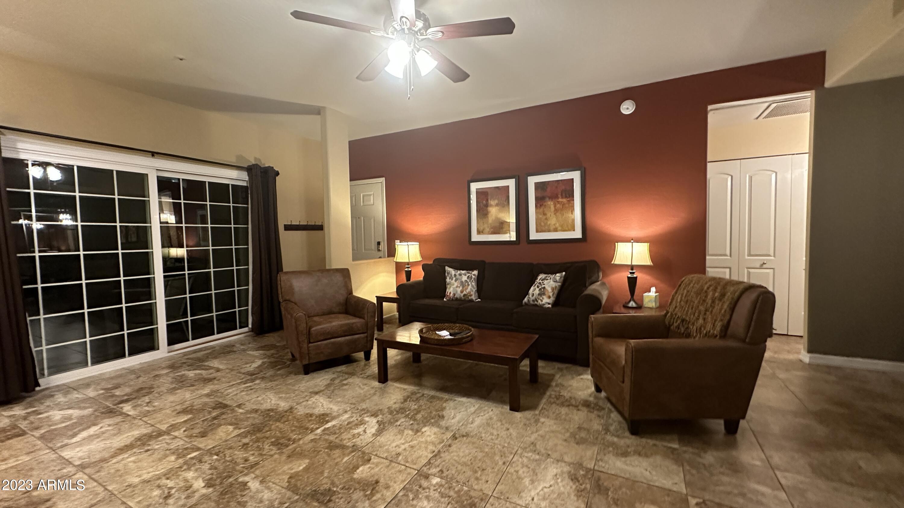 14145 North 92nd Street, Unit 1027 Scottsdale, AZ 85260 - Photo 5 of 30 Living Room