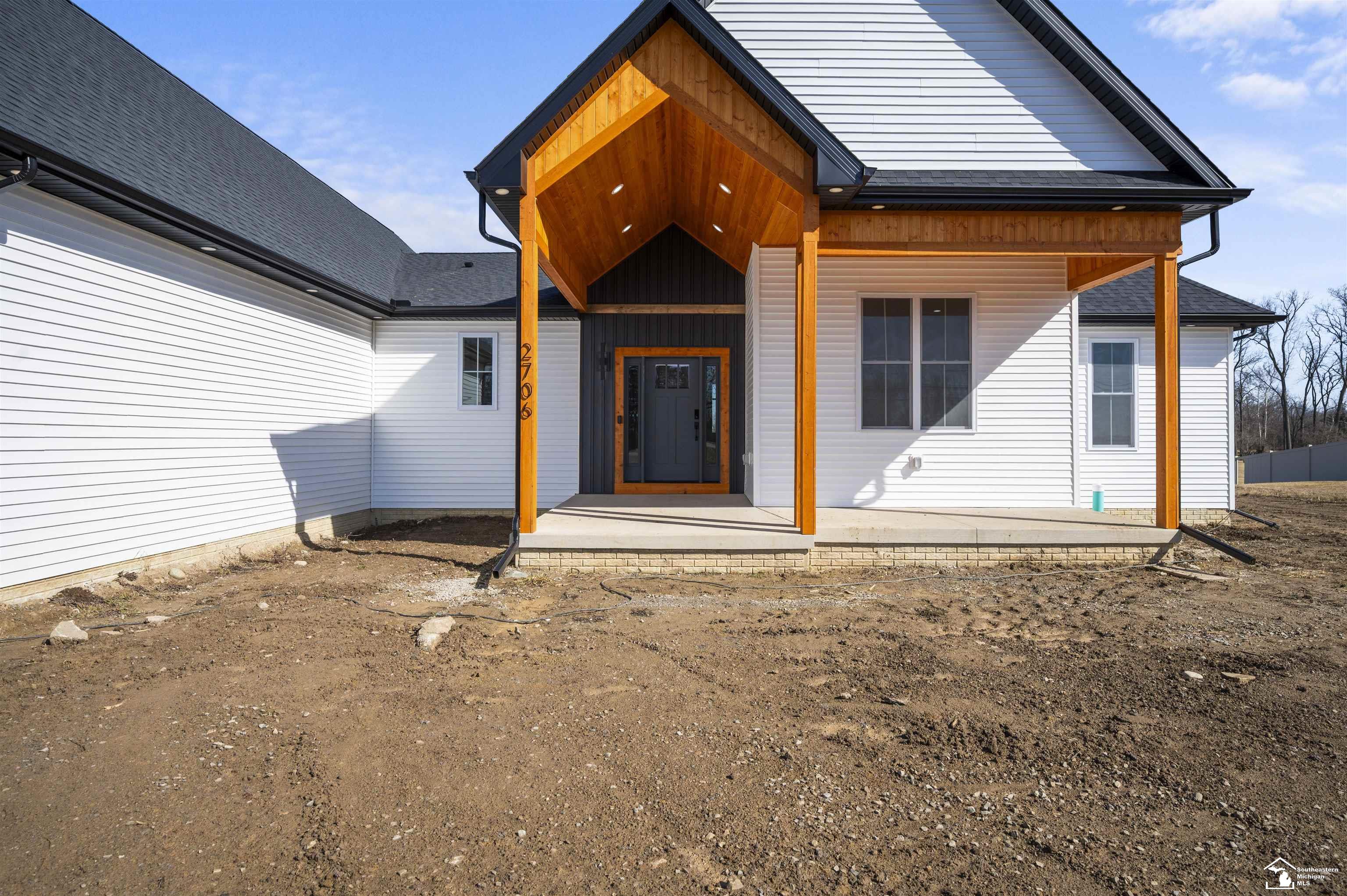 2706 South Custer Road Monroe, MI 48161 - Photo 2 of 67