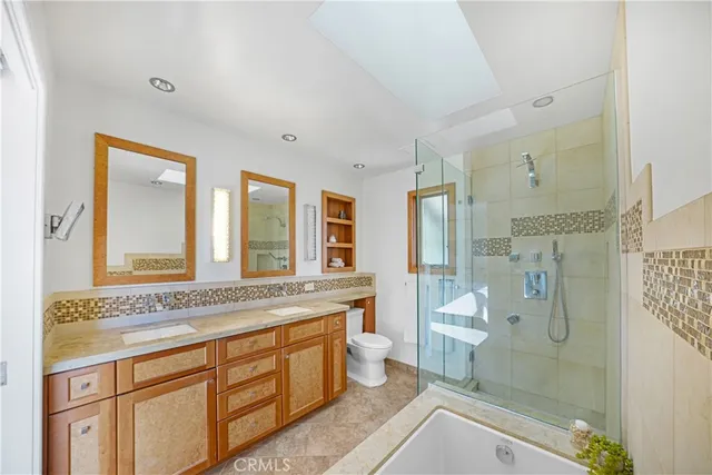 $1,825,000 | 6781 Defiance Drive, Huntington Beach, CA 92647