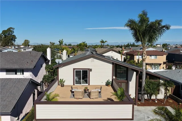 $1,825,000 | 6781 Defiance Drive, Huntington Beach, CA 92647
