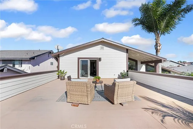 $1,825,000 | 6781 Defiance Drive, Huntington Beach, CA 92647