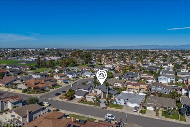 $1,825,000 | 6781 Defiance Drive, Huntington Beach, CA 92647