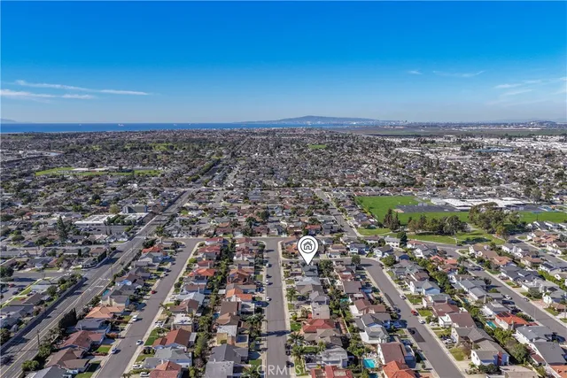 $1,825,000 | 6781 Defiance Drive, Huntington Beach, CA 92647