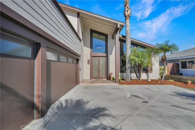 $1,825,000 | 6781 Defiance Drive, Huntington Beach, CA 92647