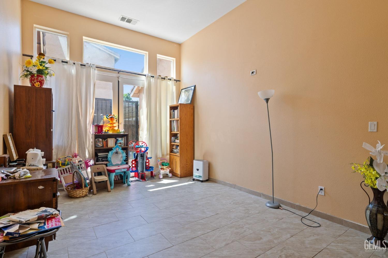 Undisclosed Address Bakersfield, CA 93311 - Photo 10 of 50