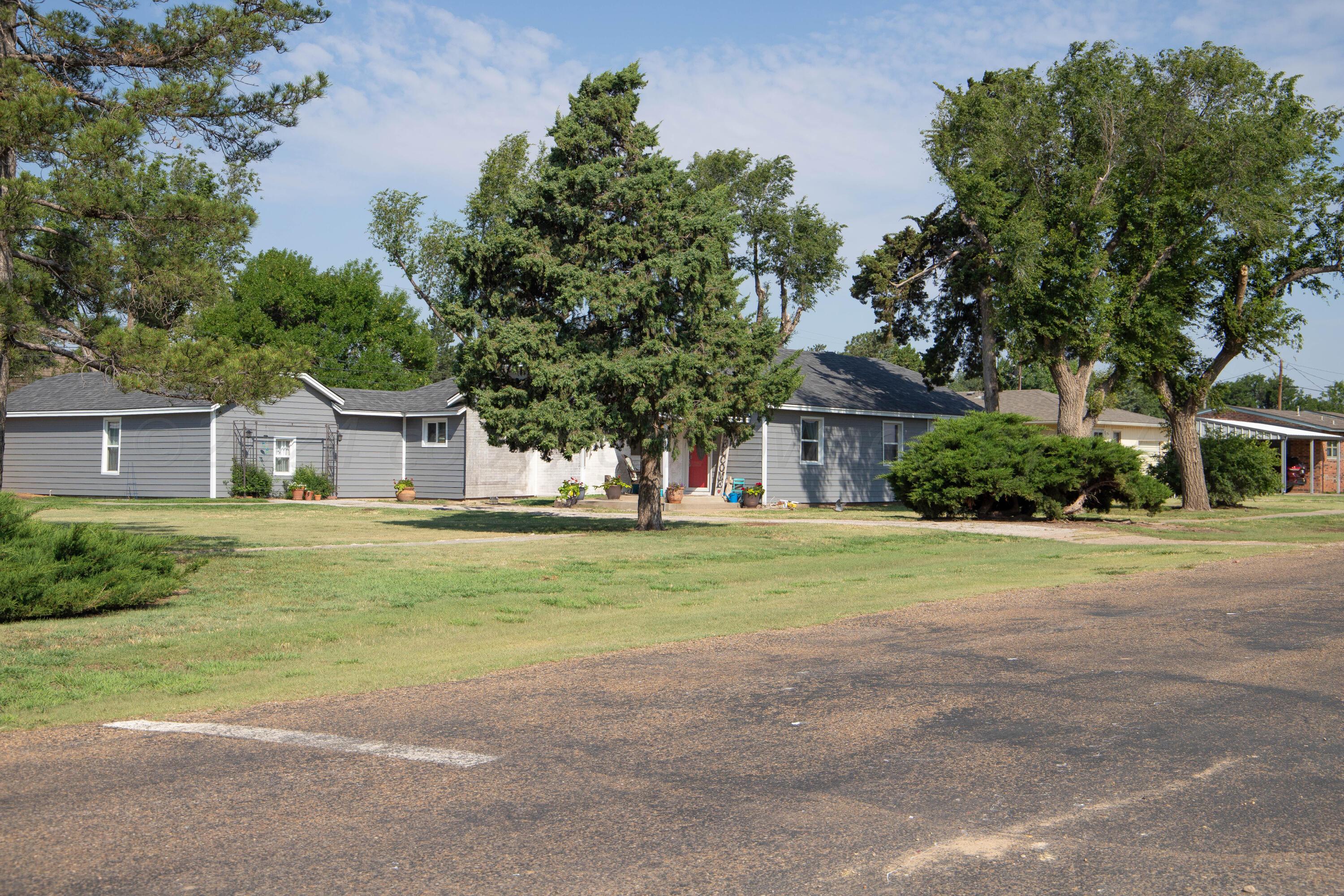 1105 Main Street Panhandle, TX 79068 - Photo 4 of 38 Front