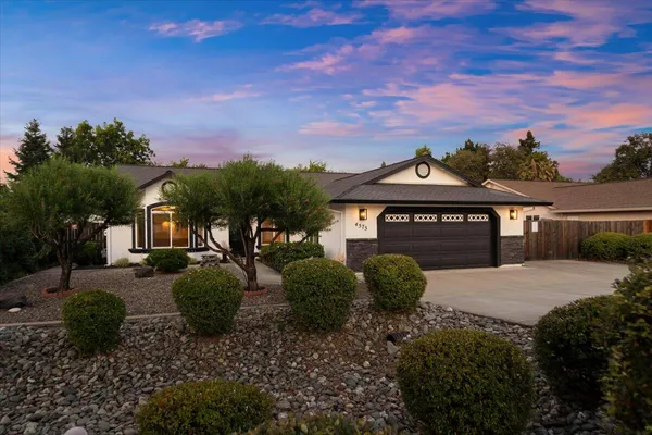 $475,000 | 4575 Cerro Lane, Redding, CA 96001