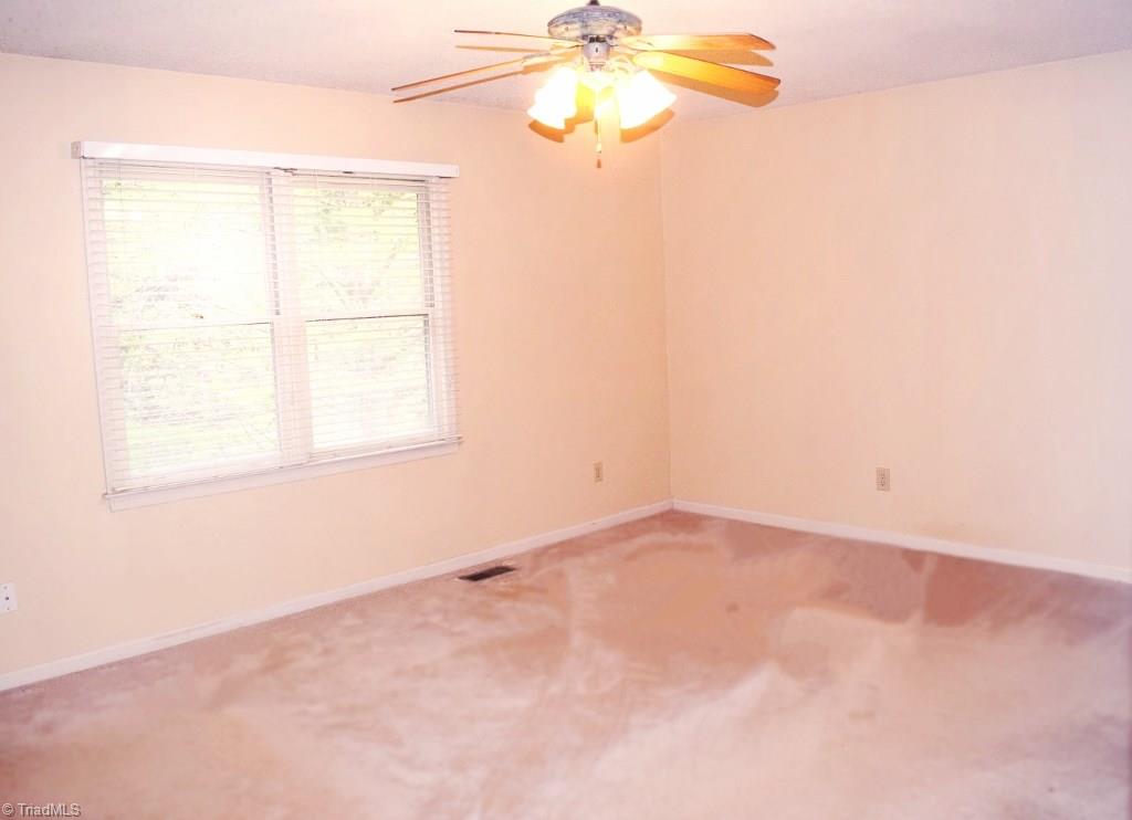 5803 Running Ridge Road Greensboro, NC 27407 - Photo 16 of 22 Gallery Image 16