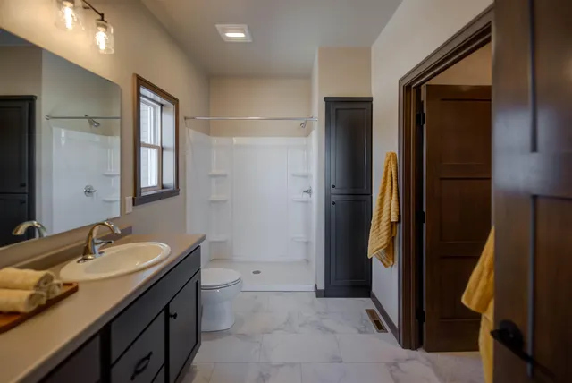 $474,900 | 5304 Fenceline Lane, Omro, WI 54963