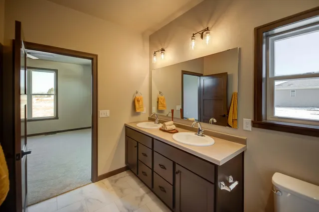 $474,900 | 5304 Fenceline Lane, Omro, WI 54963