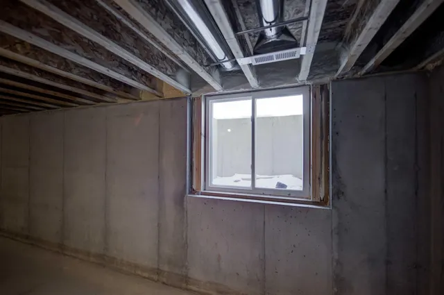 $474,900 | 5304 Fenceline Lane, Omro, WI 54963