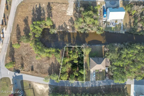 $64,900 | 3430 Lumahai Place, Diamondhead, MS 39525