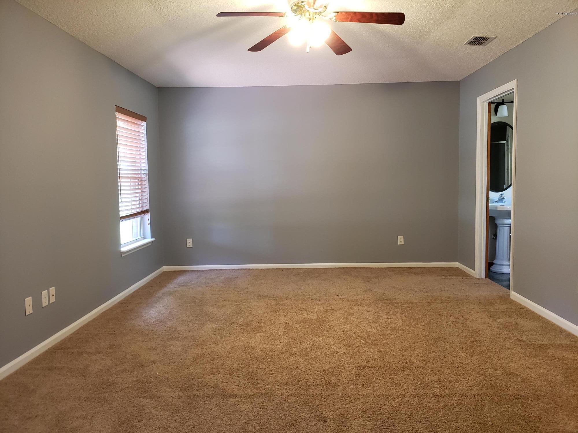 4515 Raintree Drive Macclenny, FL 32063 - Photo 12 of 24 20190622_145114