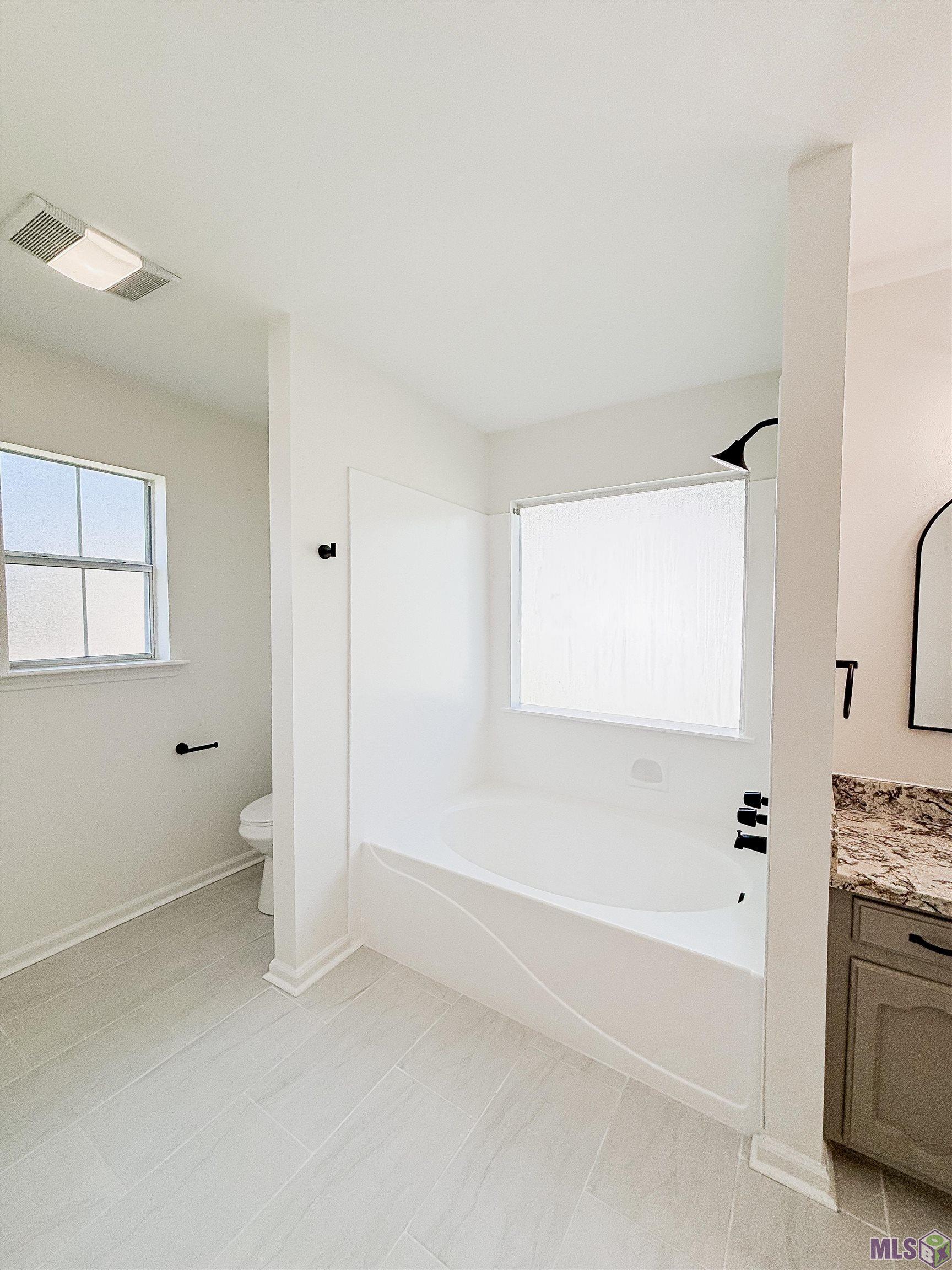 14189 Troy Duplessis Road Gonzales, LA 70737 - Photo 13 of 19