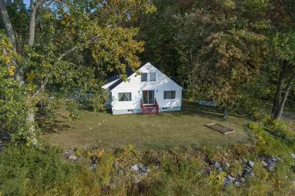 $499,000 | 570 Lapan Road, St. Albans Town, VT 05488