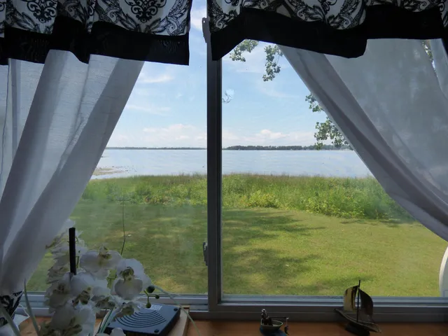 $499,000 | 570 Lapan Road, St. Albans Town, VT 05488