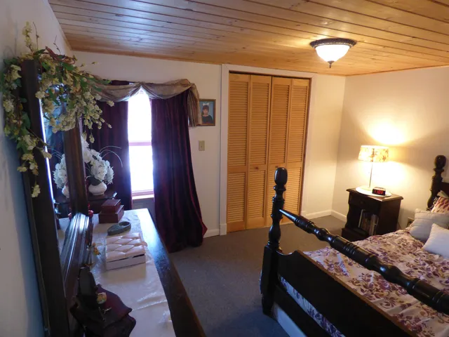 $499,000 | 570 Lapan Road, St. Albans Town, VT 05488