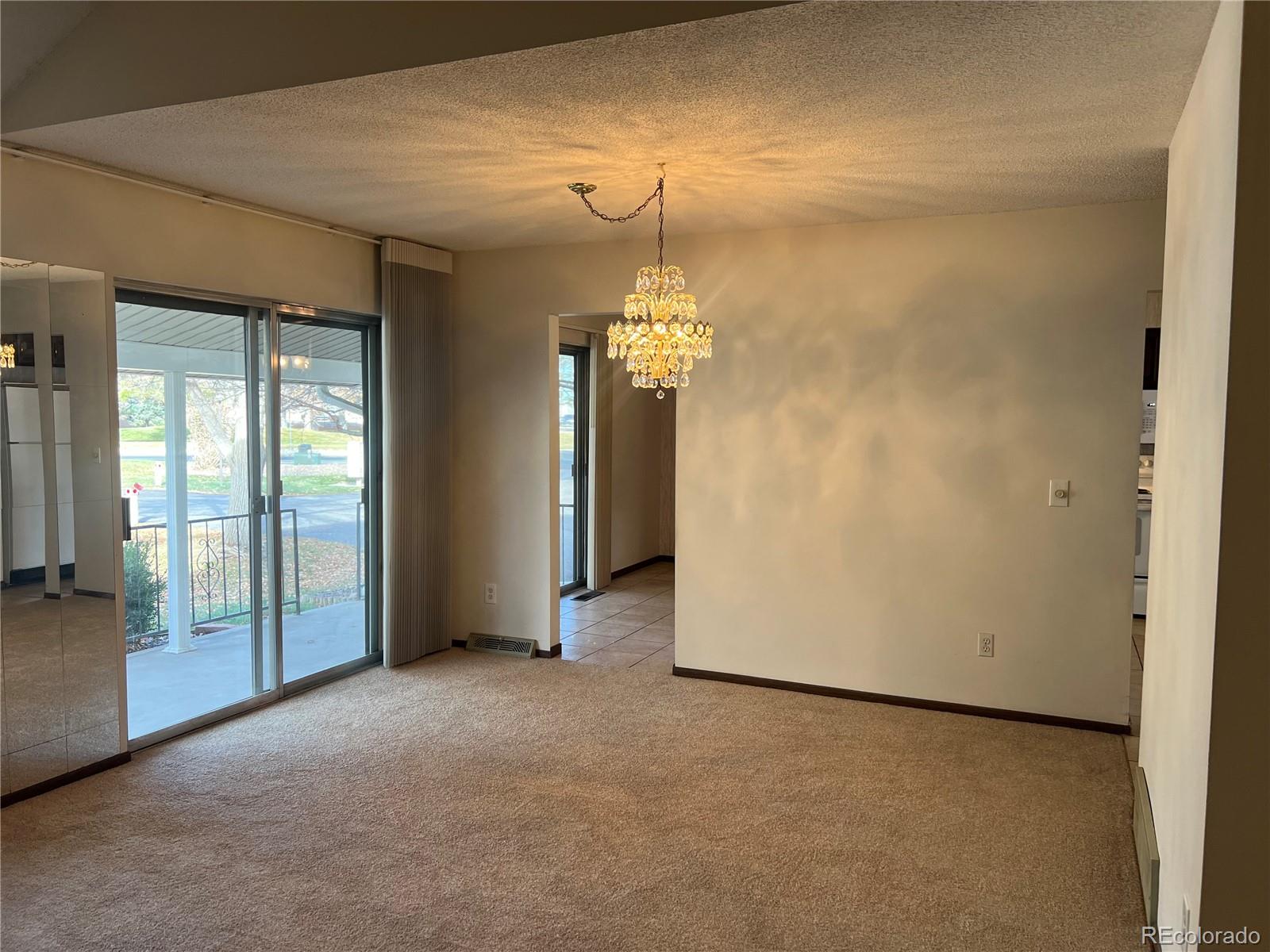 2750 South Heather Gardens Way Aurora, CO 80014 - Photo 7 of 48